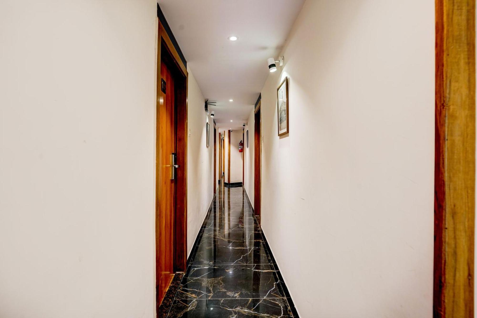 Super Hotel O Sakinaka Andheri Kurla Road Mumbai Exterior foto